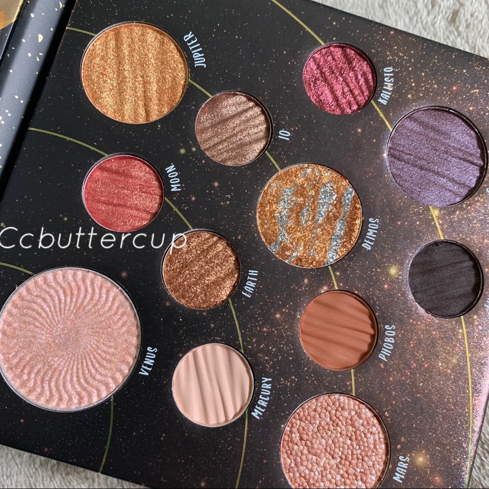 Dito Venus Eyeshadow Palette